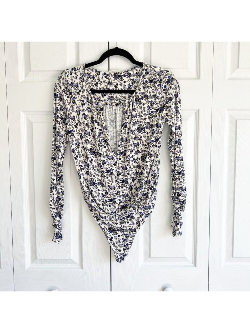Free People Ivory Combo Floral Long Sleeve Bodysuit Women's Size X-Small XS